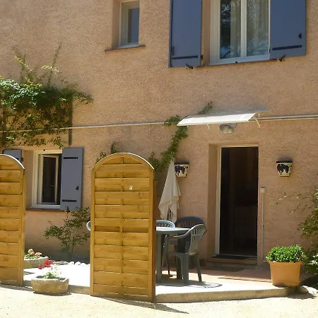 Ferienhaus Entre Vignes Et Oliviers *